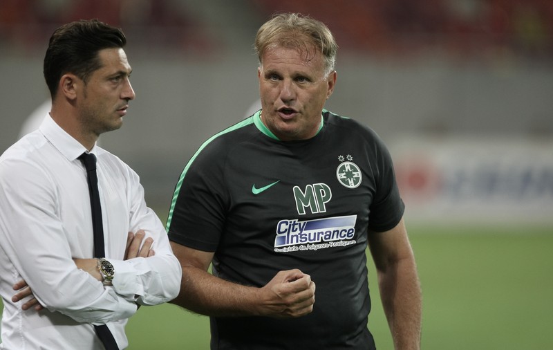 Dat afară de Steaua, italianul Pedrazzini a ajuns să antreneze în filme