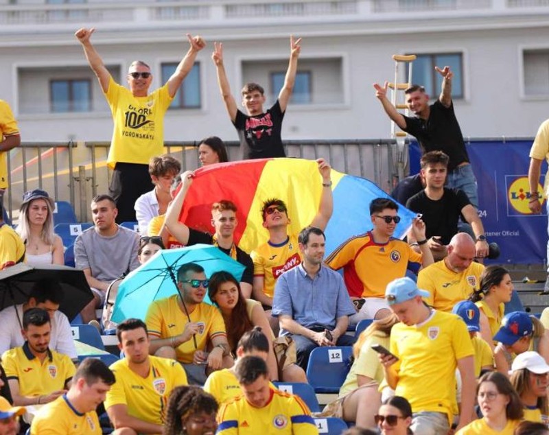 Fanii au urmărit România – Olanda pe ecrane gigant, la București, pe ploaie. Unde s-a văzut în Capitală meciul din „optimile” Euro 2024