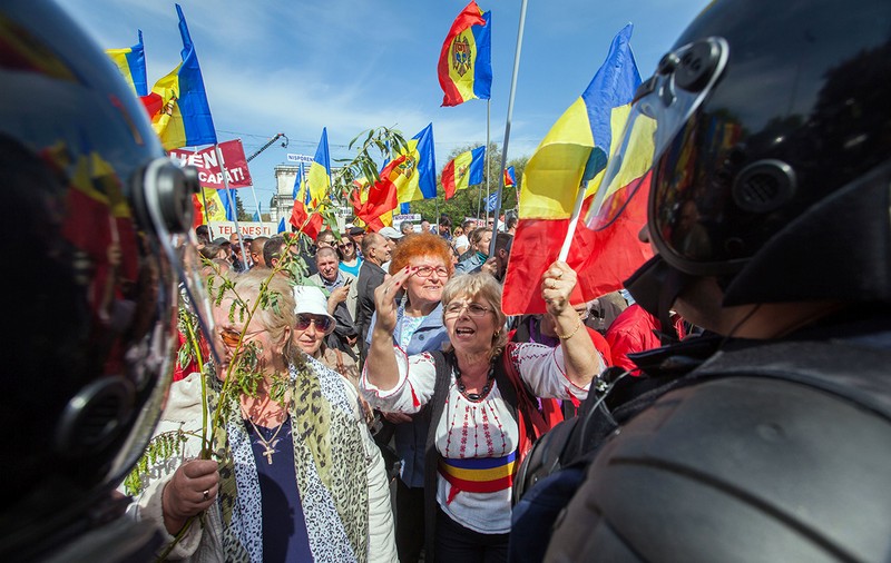 Cum arată Republica Moldova văzută de expertul pe justiție Laura Ștefan: “Oamenii s-au săturat de furturi, de corupție, de lipsa serviciilor de bază, pentru că nu sunt bani la buget”