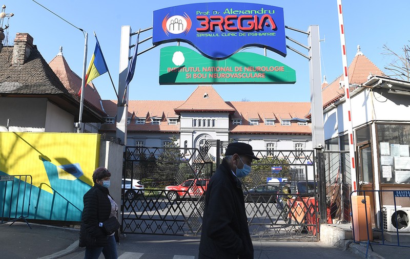 1.482 de zile la „Obregia”. Drumul unui pacient fără identitate într-un sistem fără resurse