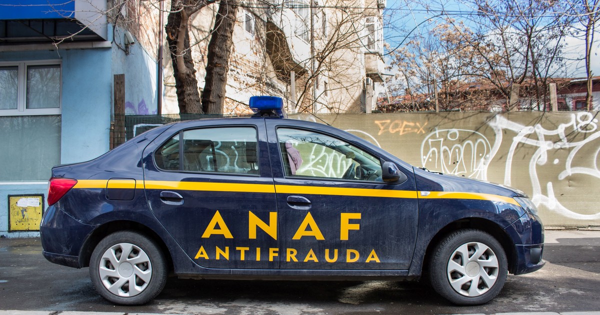 Un fost consilier ANAF, condamnat la 3 ani de închisoare cu suspendare pentru luare de mită