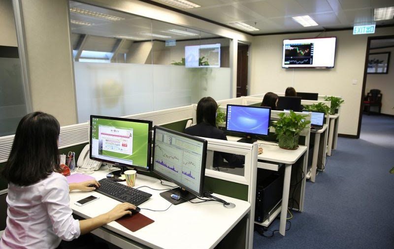 O multinaţională din România caută angajați care pot lucra de acasă. Salariul lunar: 10.000 de dolari