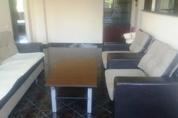 Apartament cu 2 camere mobilat în zona Gara de Nord