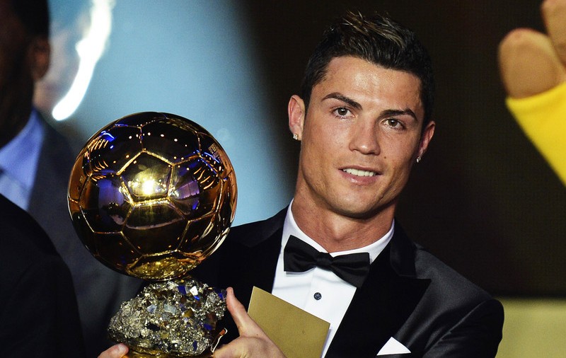 Se cunosc cei 23 de fotbalişti care se vor lupta pentru Balonul de Aur. Real Madrid şi Bayern Munchen au cei mai mulţi jucători pe lista nominalizaţilor