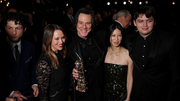 Jim Carrey s-a căsătorit cu Min Ah