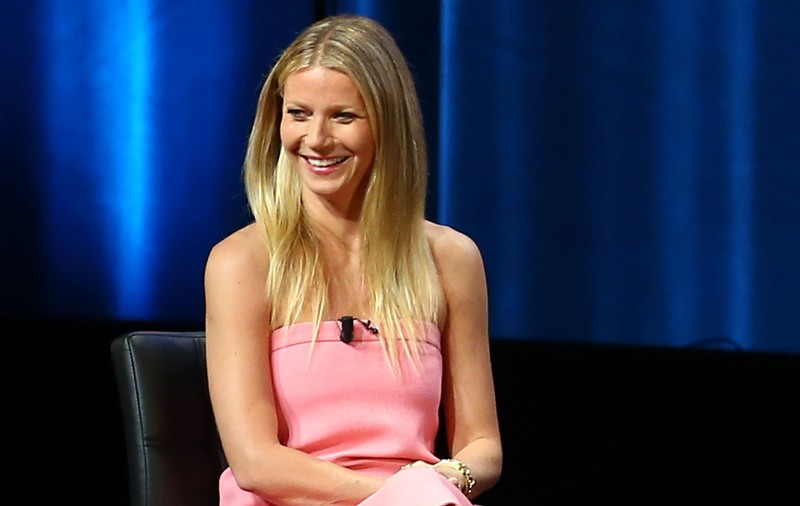 Gwyneth Paltrow, pictorial sexy în Women's Health. Arată senzațional la 44 de ani. Care este secretul ei
