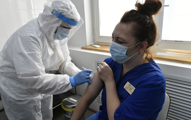 Medic: „Va fi foarte greu să diferențiem gripa de COVID-19. O combinație între cele două boli ar putea fi dramatică pentru copilași”