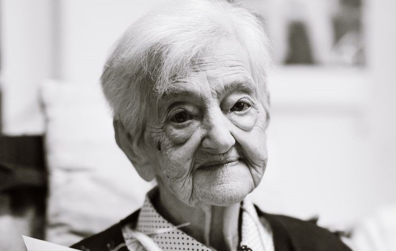 Singurul supravieţuitor al lagărului Auschwitz-Birkenau din Târgu Mureş a murit. Zsuzsa Diamantstein avea 102 ani