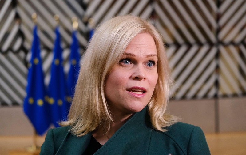 Fobia bizară de care suferă un ministru suedez. Bananele o înspăimântă pe Paulina Brandberg