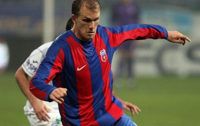 Steaua îl vrea înapoi pe Kapetanos