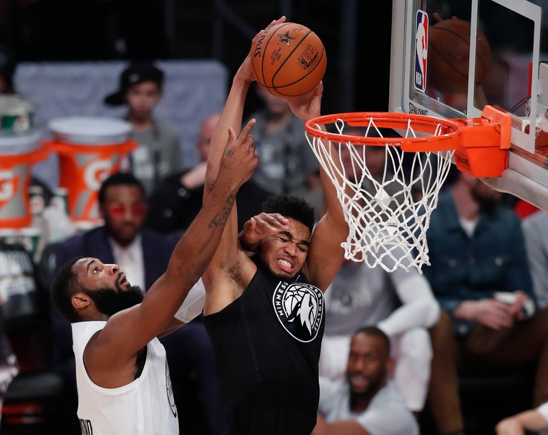 All Star Game 2018. Super-duelul dintre echipele uriașilor Le Bron James și Stephen Curry a fost câștigat, dramatic, de prima / FOTO