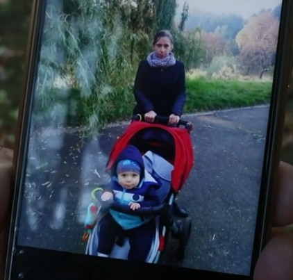 Telefonul bunicului Hrihori păstrează imagini neprețuite