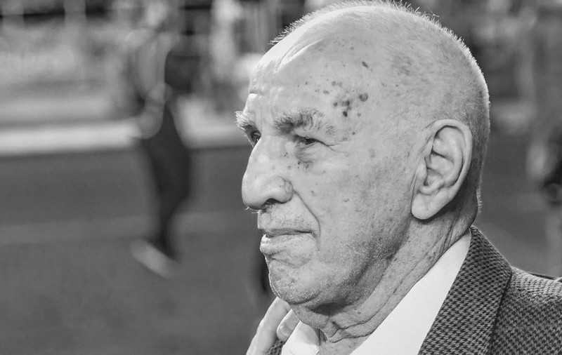 Fostul internaţional Dumitru Macri a murit la vârsta de 92 de ani. A fost primul fotbalist român nominalizat la Balonul de Aur