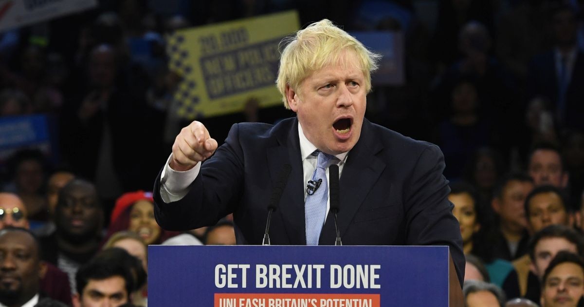 Boris Johnson este victorios FOTO: EPA