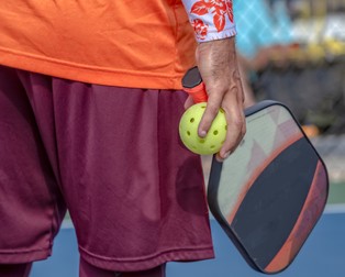 Pickleball a fost inventat în anul 1965, pe insula Bainbridge din apropiere de Seattle