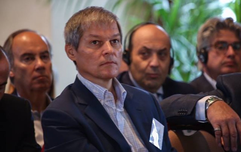 Cioloș, avertisment despre efectele pestei porcine: ”Vor crește importurile și va fi afectată capacitatea de cumpărare a românilor”