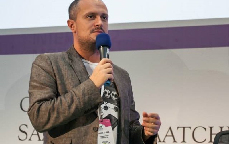 Șeful asociației ziarelor și site-urilor atrage atenția televiziunilor să nu transforme ajutorul de criză de la guvern în profit pentru emisiunile de divertisment