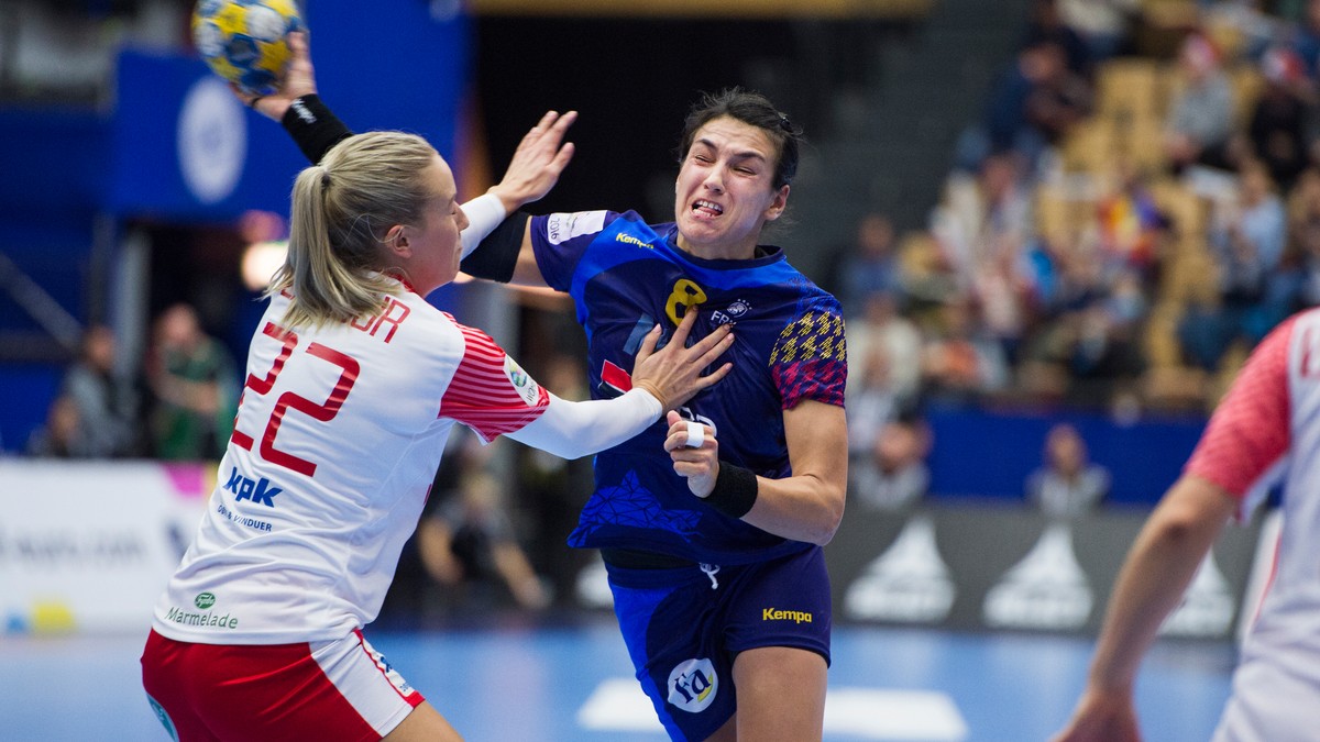 Cristina Neagu și Oana Manea au fost nominalizate în ancheta Handball Planet