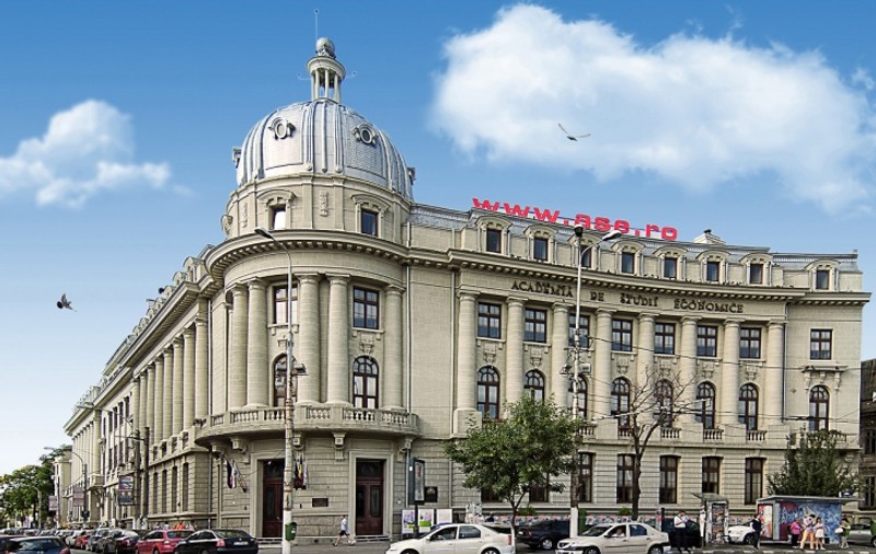 Admiterea la Academia de Studii Economice se face exclusiv online
