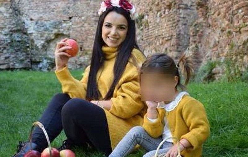 Accident sinistru în județul Sibiu! Două femei au murit strivite sub remorca unui tractor. Patru copii au rămas fără mame