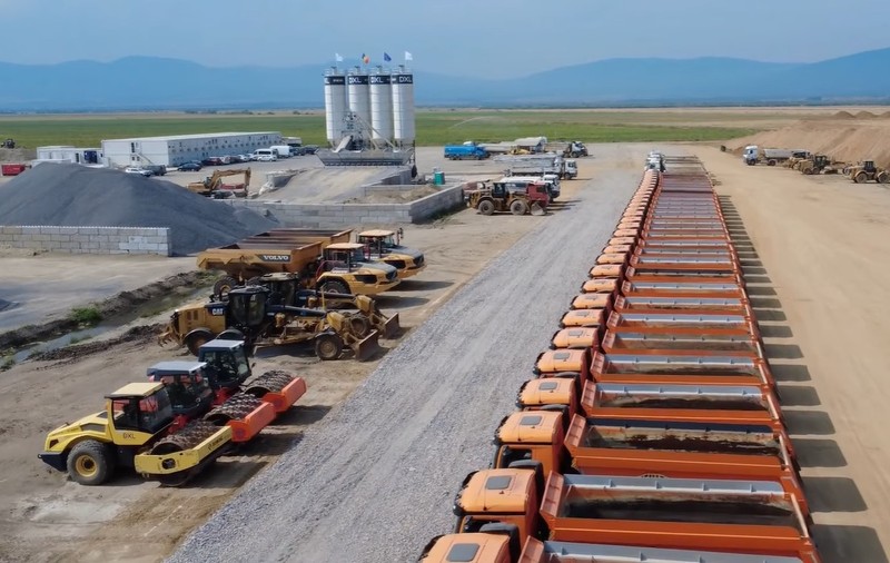 Start pe lotul Joseni-Ditrău al Autostrăzii Unirii A8, cu 18 poduri și 3 ecoducte. Șantierul poate fi urmărit live