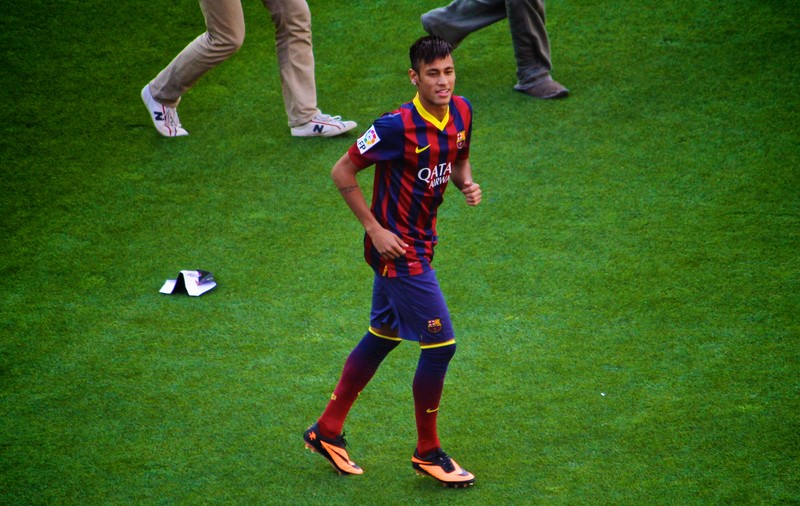 Neymar va fi tratat de ”Doctorul Miracol”