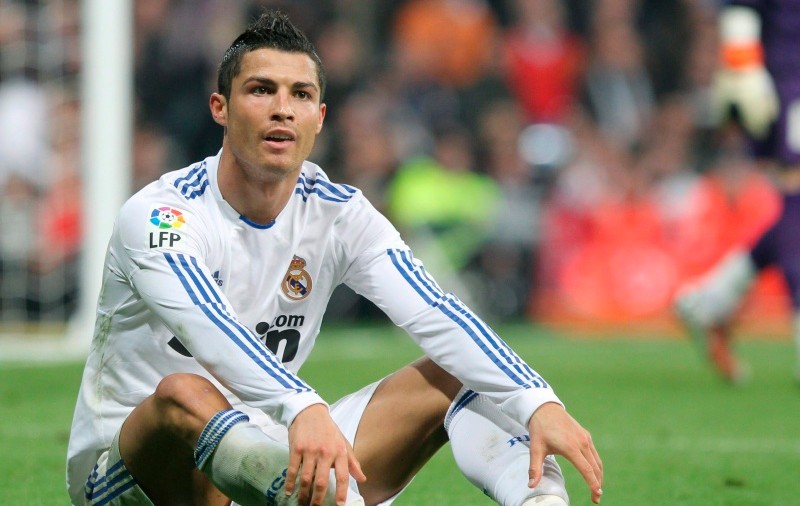 Cristiano Ronaldo este cel mai bine plătit fotbalist din lume