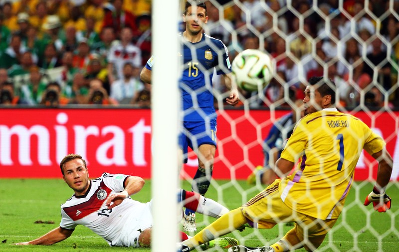 Mario Götze a plătit pentru o gafă comisă într-un joc virtual: s-a scuzat că a ratat în FIFA 15!