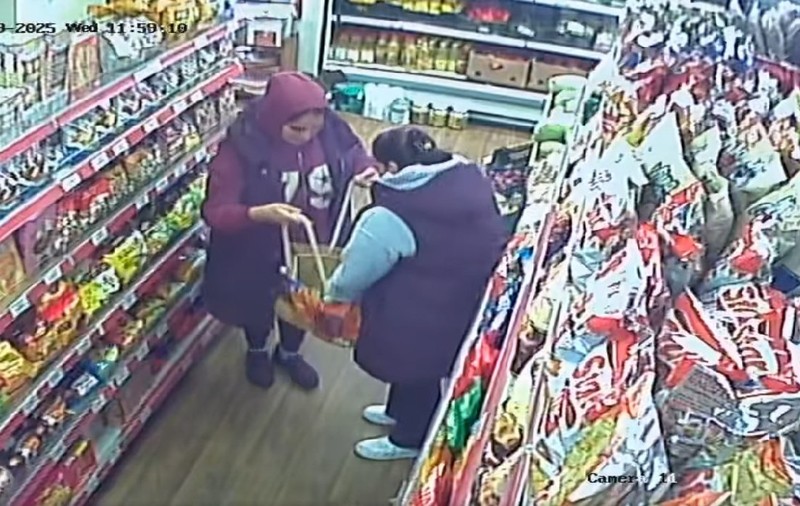 Un magazin românesc din Anglia a fost jefuit: „o rață congelată și două caserole de burta de vită înghețată”