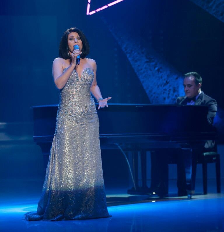 Elena Cârstea, pe scenă