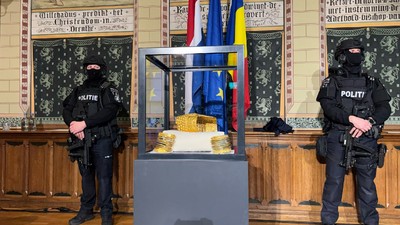 Pedepsele cerute de Parchetul General pentru cei 3 suspecți din cazul furtului coifului de la Coțofenești: „Un caz în care s-au vărsat multe lacrimi”