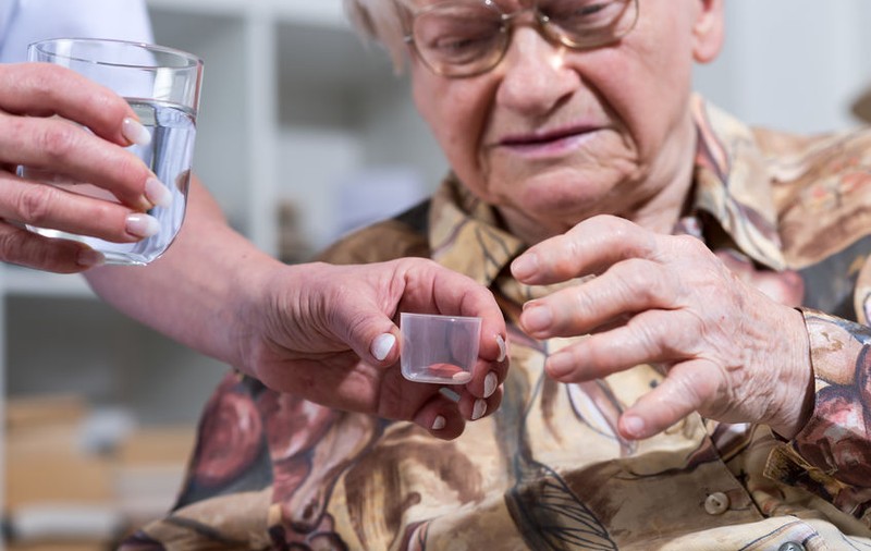 O româncă explică cum își protejează Sardinia bătrânii de coronavirus. Este insula cu cea mai mare speranță de viață din Europa