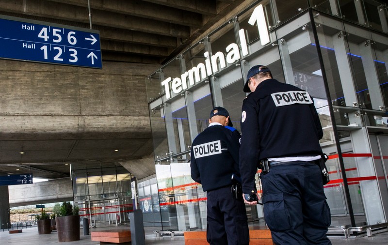 Tragedia EgyptAir: Anchetă pe aeroportul francez Charles de Gaulle