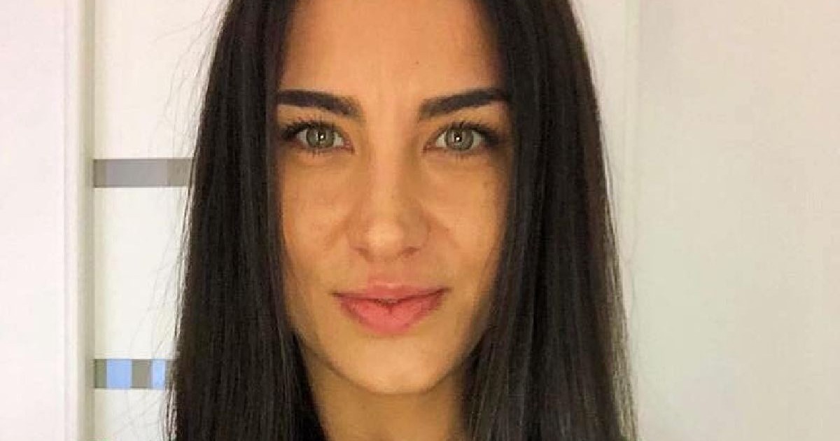 Tânăra Giulia