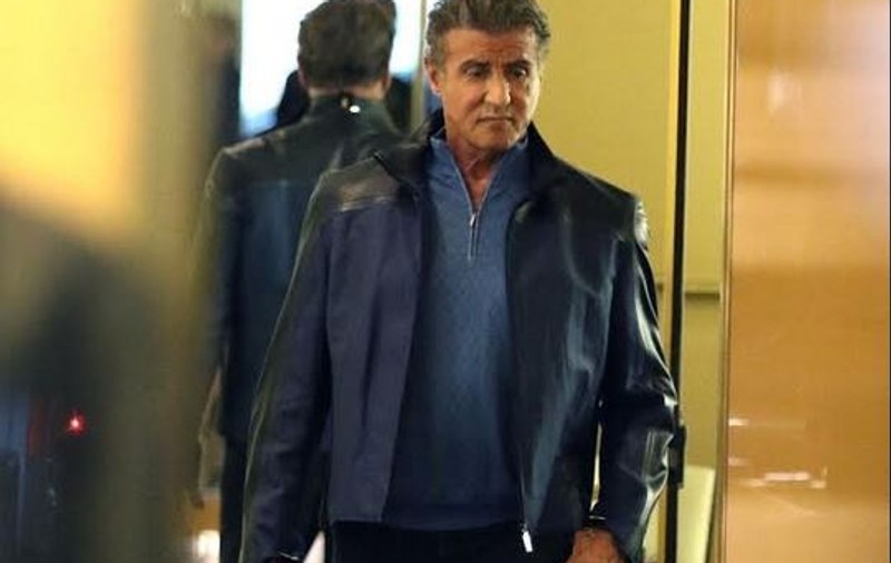 Sylvester Stallone s-a dezbrăcat într-un magazin de haine din New York. Cum arată actorul la 73 de ani