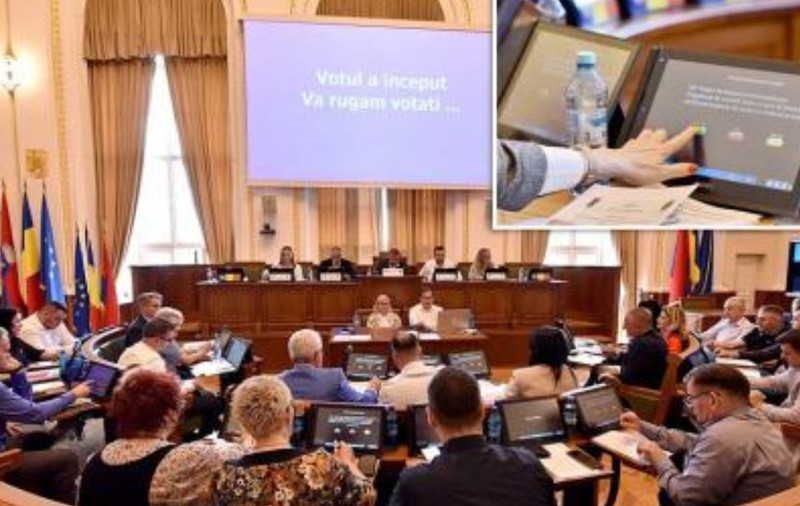Un sistem de vot „inteligent” a fost cumpărat de Primăria Oradea. Au cheltuit 150.000 de euro, dar votul aleșilor rămâne ascuns publicului