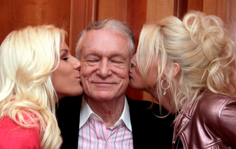 Tăticul Playboy, lovit de criză