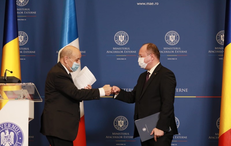 Ministrul francez de externe: Nu se poate spune că prezenţa militară franceză în România este o provocare pentru Rusia