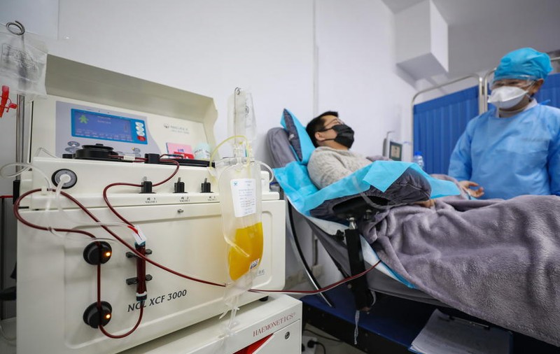 Un medic hematolog a izbucnit: ”România nu poate începe cel mai eficient tratament pentru pacienții  COVID-19 pentru că nu are un test”