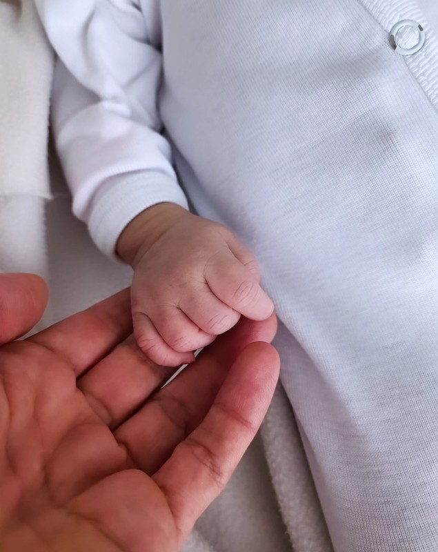 Ramona Păuleanu a născut și a postat prima imagine cu cel de-al treilea copil: „Noua noastră minune”