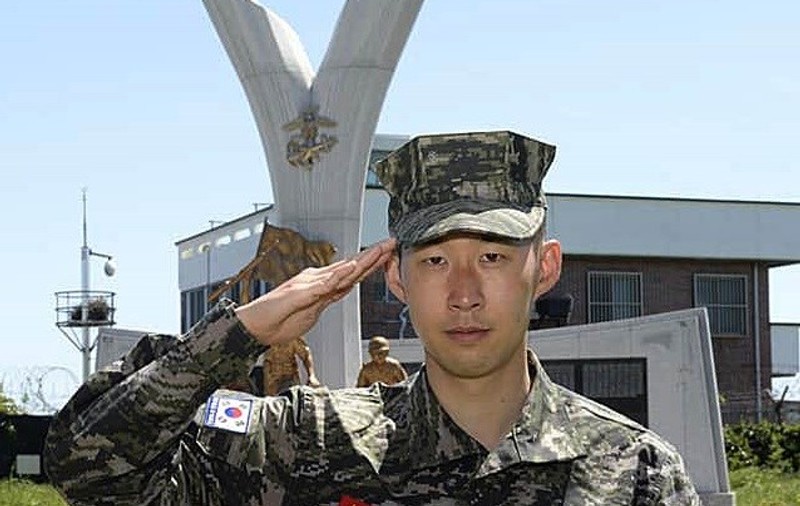Heung-Min Son a încheiat armata. Starul lui Tottenham, printre cei mai buni militari din unitate