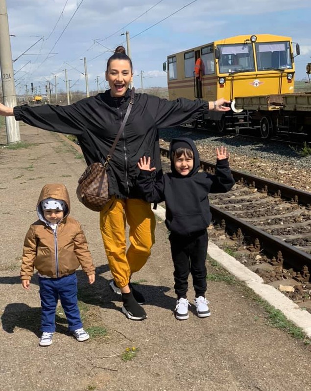Claudia Pătrășcanu spune că vrea să se retragă la mănăstire. „N-aș vrea să fiu judecată. Fiecare face ce simte”