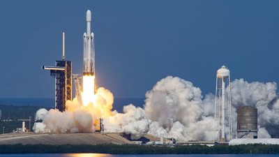 Trump vrea sa renunțe la NASA (1)