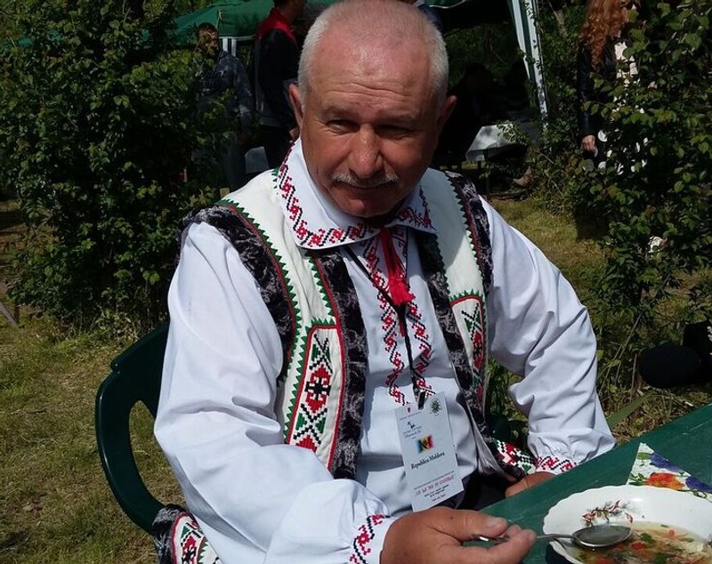 Ospăț cu pește de Florii! Pe malul Dunării se sărbătorește Festivalul Scrumbiei | FOTO