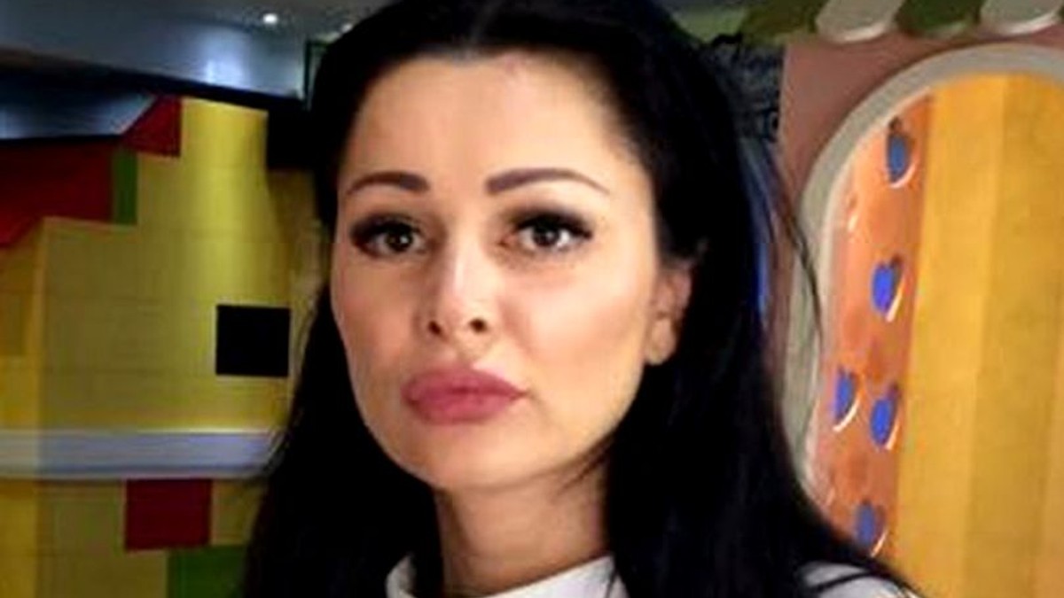 Brigitte Sfăt s-a mutat în casa cumpărată pe credit. "Nu e ușor să trăiești lângă o persoană care nu dorește să-ți redea libertatea"