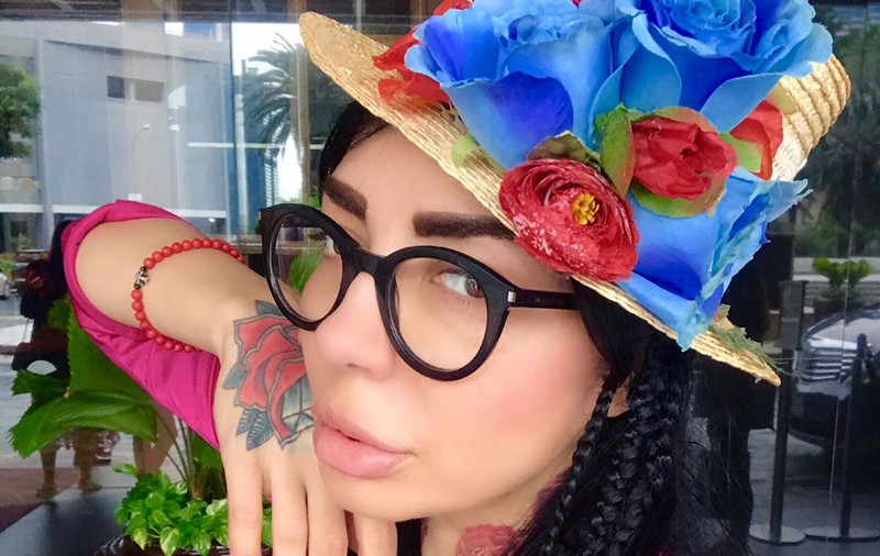 DJ Wanda, sexy în Thailanda. Ce reprezintă tatuajele de pe corpul vedetei