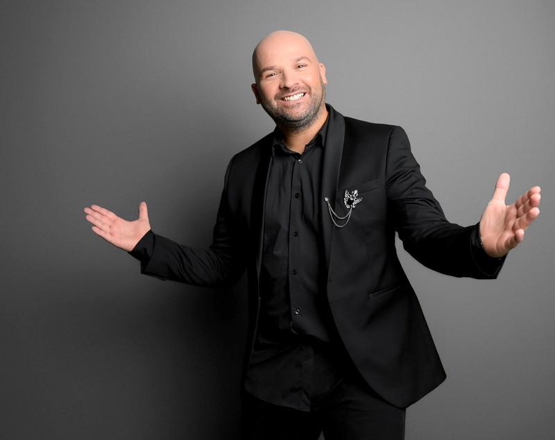 Cine prezintă emisiunea „Xtra Night Show” în locul lui Dan Capatos, care din această toamnă revine la cârma „Un show păcătos”