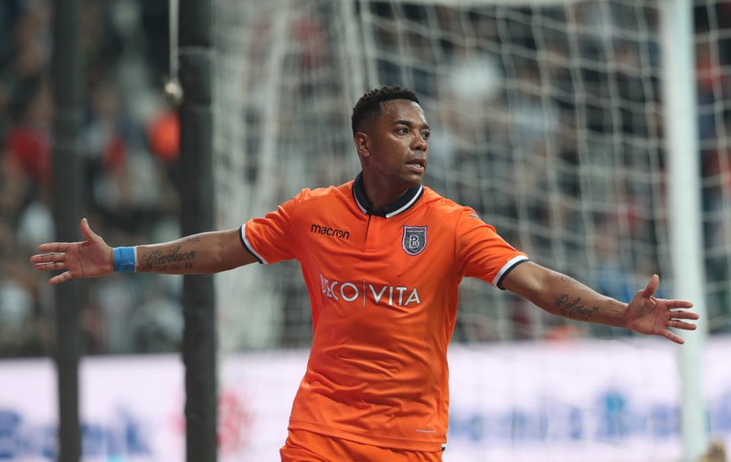 Condamnarea lui Robinho la nouă ani de închisoare pentru viol, menţinută. Fotbalistul poate face apel