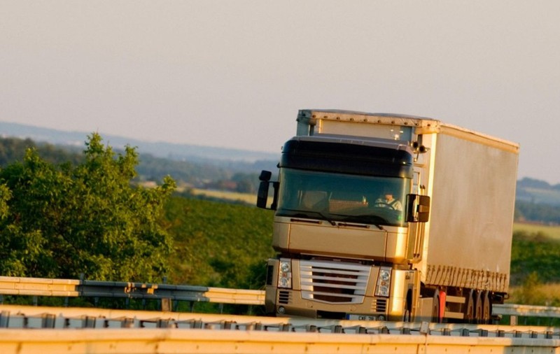 Șofer român de TIR eliberat din închisoare după 3 luni, în Franța, unde se ceruse să fie amendat cu 1,5 milioane de euro