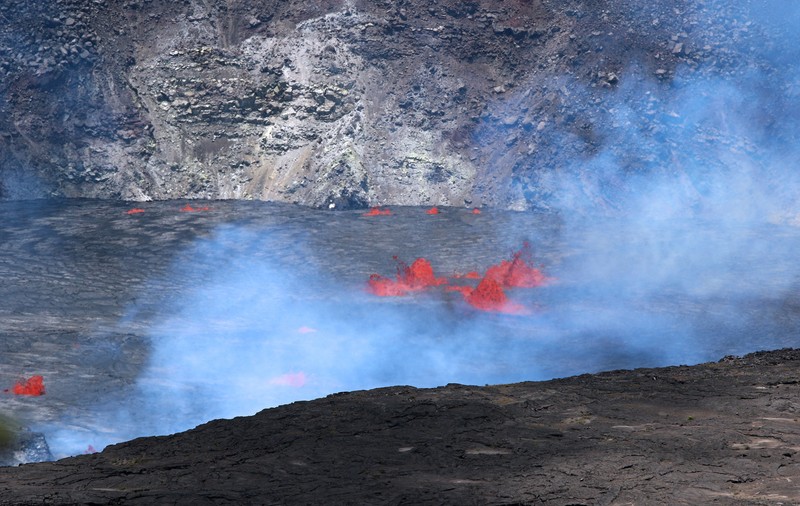 Imagini cu erupția Kilauea, unul dintre cei mai activi vulcani ai planetei. Experții avertizează asupra riscurilor | VIDEO